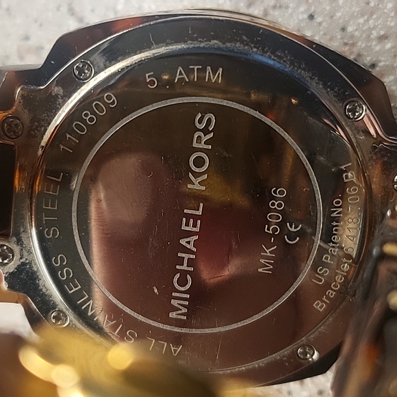 Michael Kors Watch BOYFRIEND Gold and Tortoise Shell Acrylic Ladies MK5086 - Picture 5 of 5